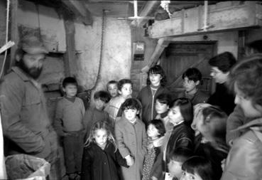 Iconographie - Visite du moulin de Rairé, à Sallertaine, par "La Grouaïe"