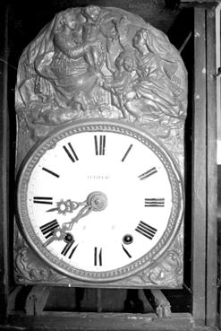 Iconographie - Horloge dite "comtoise" marquée Petiteau