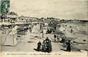 Iconographie - La plage à l'heure des bains