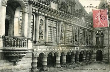 Iconographie - Façade intérieure de l'hôtel de Ville