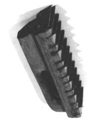 Iconographie - Peigne, outil de tailleur de pierre