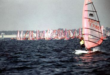 Iconographie - Epreuves de planches à voile