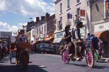 Iconographie - Défilé-cavalcade de la Saint-Laurent 1977