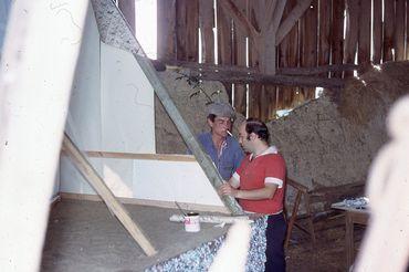 Iconographie - Fabrication d'un char pour le défilé-cavalcade de la Saint-Laurent 1977