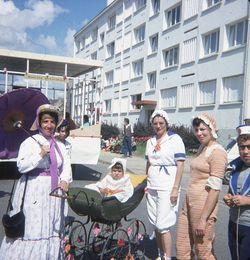 Iconographie - Défilé-cavalcade de la Saint-Laurent 1977