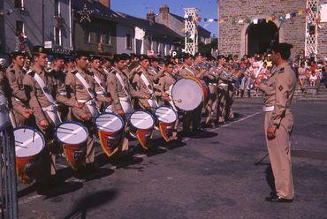 Iconographie - Fanfare militaire lors la Saint-Laurent 1977