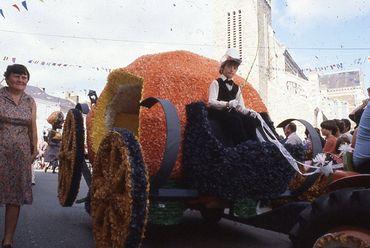 Iconographie - Défilé-cavalcade de la Saint-Laurent 1980