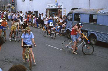 Iconographie - Défilé-cavalcade de la Saint-Laurent 1984