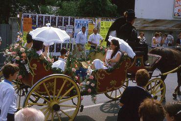 Iconographie - Défilé-cavalcade de la Saint-Laurent 1984