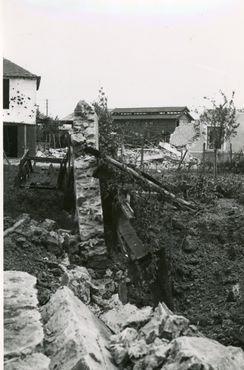 Iconographie - Ruines impasse de la République après le bombardement du 17 juin 1940