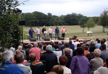 Iconographie - Le groupe de chants de marins Touline en concert 