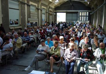 Iconographie - Les participants à la conférence de Yann Leborgne