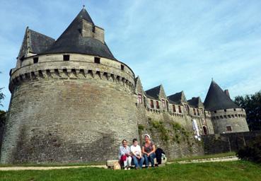 Iconographie - Les douves du château des Rohan