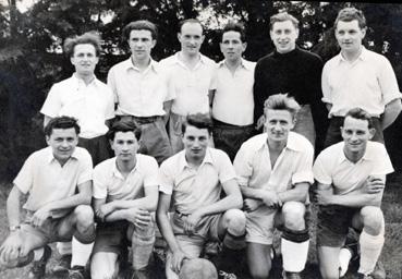 Iconographie - L'équipe du Sporting Club Challandais en 1945