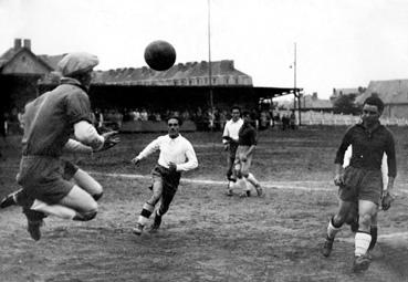 Iconographie - L'équipe du Sporting Club Challandais en 1948 contre Limoges