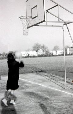 Iconographie - Joueuse de basket