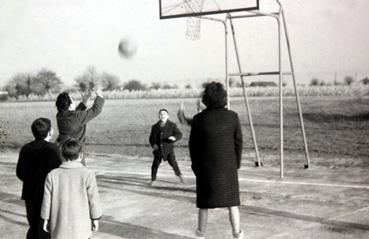 Iconographie - Joueuses de basket en janvier