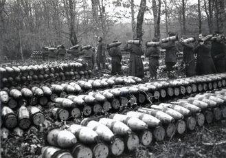 Iconographie - Soldats anglais dans la forêt du Gâvre