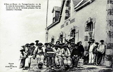 Iconographie - L'abri du marin du passage-Lanriec vu de la jetée