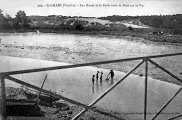 Iconographie - Les dunes et la forêt vues du pont sur la Vie