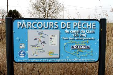 Iconographie - Panneau du "Parcours de pêche"