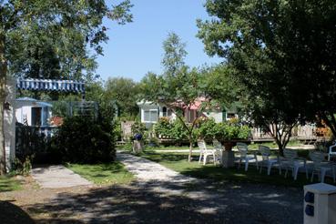 Iconographie - Camping La rivière - Les mobil-homes