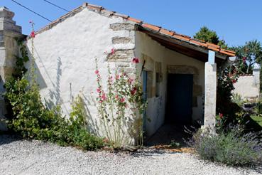 Iconographie - L'Enclos bleu - Gîtes et chambres d'hôtes - Un gîte