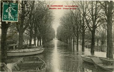 Iconographie - Nantes-Rezé - Les inondations décembre 1910 - Avenue de Rezé