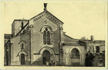 Iconographie - Eglise de la Trinité et monument aux Morts