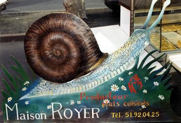Iconographie - Maison Royer, production d'escargots - L'enseigne
