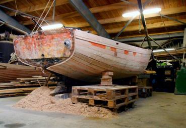 Iconographie - La barque "France" en cours de restauration