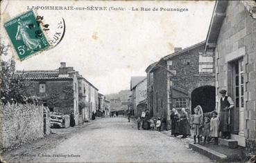 Iconographie - La rue de Pouzauges