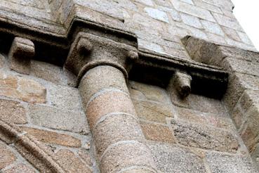 Iconographie - Modillons de la façade de l'église Saint-Laurent