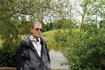 Iconographie - Didier Raud présentant le site du moulin à foulon