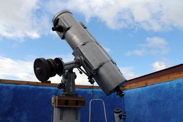 Iconographie - Le télescope de l'observatoire d'Olivier Sauzereau