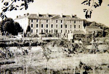 Iconographie - Saint-Sauveur, la façade et la conciergerie