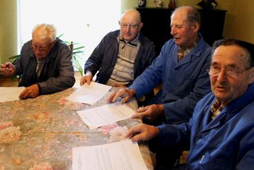 Iconographie - Chanteurs darioleurs, à Touzac