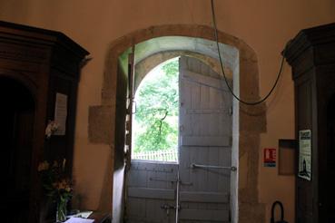 Iconographie - Le portail de la chapelle Notre Dame de La Brossardière