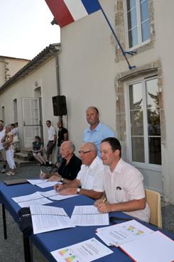 Iconographie - Signature de la charte de protection du ciel nocturne