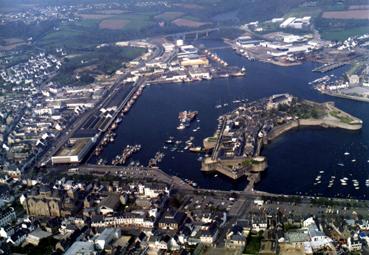 Iconographie - Vue aérienne de Concarneau