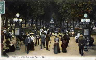 Iconographie - Allée centrale du parc