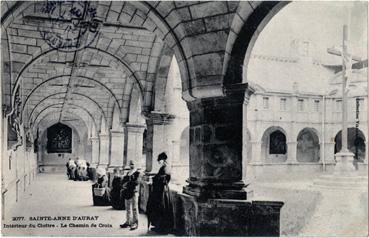 Iconographie - Intérieur du cloître - Le chemin de Croix