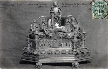 Iconographie - Trésor de la cathédrale - Le reliquaire du Saint-Sépulcre offert par Henri III