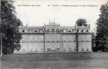 Iconographie - Vaux - Façade principale et cour d'Honneur