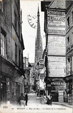 Iconographie - Rue du Bac - La flèche de la cathédrale