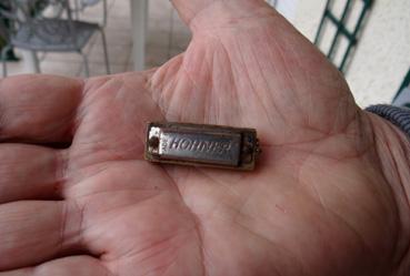 Iconographie - L'harmonica miniature de Jean-Claude Rambaud