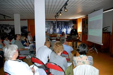 Iconographie - Colloque scientifique à la station du laboratoire de biologie marine