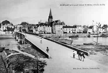 Iconographie - St Gilles et le pont reliant St-Gilles à Croix de Vie