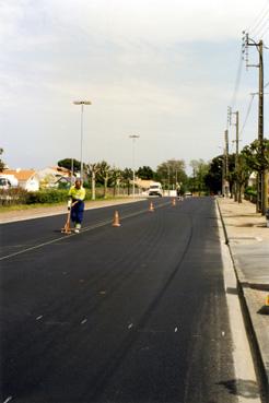 Iconographie - Boulevard du Maréchal Leclerc -Tracé de bandes blanches