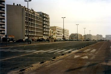 Iconographie - Le front de mer, vue vers le Casino